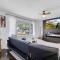 3 bedroom Poolside paradise near Marina