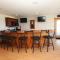 CD1, A Great Place- Oceanfront, 8 BRs, Ocean Views, Pool, ELEV, H Tub, Dogs Welcome - دوك