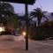 Bungalow GOA Pool view, Playa Roca residence sea front access - Free AC - Wifi - Costa Teguise
