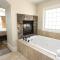 KD2, Grande Luxxe- Oceanfront, 11 BRs, Pool, Theater Rm, Elev, Game Rm - Кілл-Девіл-Гілс