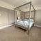 Four Bedroom Family Abode with Hot Tub, Garden and BBQ