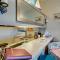 Dog-Friendly Ocean Shores Condo with Balcony and Views