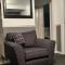 2 Bedroom Chalet Close to Beach