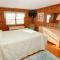 KH10, Beach House- Oceanfront, Ocean views, Dogs Welcome!