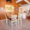 KH106, Annie Oakley- Oceanside, Sun Deck, Close to beach!