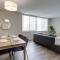 Elegant Apartment with Gym Access at Crystal City - 阿林顿