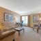 Best Western Plus Emerald Isle Hotel