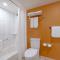 Best Western Plus Emerald Isle Hotel