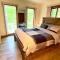 Cozy Cabin at The Poconos With Jacuzzi! - East Stroudsburg