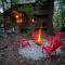 Cozy Cabin at The Poconos With Jacuzzi! - East Stroudsburg