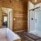 Smoky Lake Retreat cabin