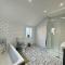 Longsands Apartment, Tynemouth Luxury Coastal Retreat
