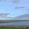 Longsands Apartment, Tynemouth Luxury Coastal Retreat