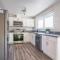 Seatac 2 BR Upper Unit 5 min to Airport