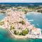 Pool House Robertino - Happy Rentals