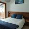 Chalet Rivendell, Morzine sleeps 10 with garage - 莫尔济讷