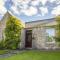 Douglas Cottage - Seasgair Lodges