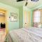 Canary Cottage-brighten your stay-central NW OKC