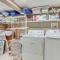Charming West Haven Home - Walk to Beach! - 西黑文