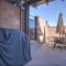 NEW Townhome - Private Hot Tub, Fire Pit & Pool at Quiet Vida-Sol Community