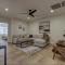 NEW Townhome - Private Hot Tub, Fire Pit & Pool at Quiet Vida-Sol Community