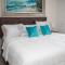 Beautiful Space in Miraflores 3BR 2Bths Exclusive King Bed Suite and Parking - Lima