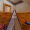 Heaven’s View Lodge, Pool, Pet Friendly