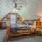 Heaven’s View Lodge, Pool, Pet Friendly - Dunlap