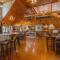 Heaven’s View Lodge, Pool, Pet Friendly - Dunlap