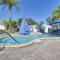 Sunlit Sarasota Cottage with Screened Porch! - Sarasota