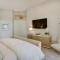 Pool, Hot Tub, and Fire Table Luxe Scottsdale Home! - Phoenix