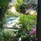 Summer House,shared pool, private bathroom and kitchen - Ban Phlu Yai