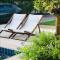 Summer House,shared pool, private bathroom and kitchen - Ban Phlu Yai