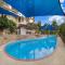 Seaside Serenity Tranquil Retreat in Scenic Cullen Bay