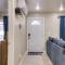 Fast WiFi and Free Parking Cozy Fontana Apartment