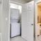 Fast WiFi and Free Parking Cozy Fontana Apartment