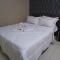 Afya Alya Guesthouse Melaka No Aircond - 马六甲
