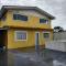 Casa amarela cantinho de lazer - Ilha Comprida