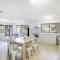 Crystal Bay - Pet Friendly - 3 Mins Walk to Beach
