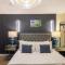 THE AMBLESIDE APARTMENTS - Self catering with private kitchen - Best for Location