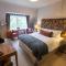 Cuckney House - Georgian Manor on a country estate - Sleeps 31 - Cuckney