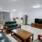 Ocean Breeze Apartment Hotel