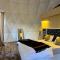 YOLO Outdoors - Riverside Luxury Domes & Glamping, Jispa