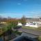 Rosie Townhouse - Modern home in Sunshine