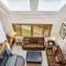 Spacious, Upgraded Premier Condo, best of everything Highridge A18 - 基灵顿