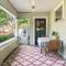 Art Deco Oasis - Stylish 2BD with Den, Office, Garden and Dip Pool