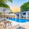 Casa Tropicana - Heated Pool, Game Room & Mins from beach - شاطئ هالانديل