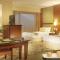 Aston Tropicana Hotel Bandung