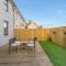 Parkside 2 bedroom house near Dunfermline & Edinburgh