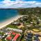 Onetangi Beach Stays Studio 2 - Coast & Country